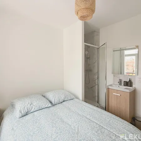 Apartment Ideal T5 In The 15th District Of *