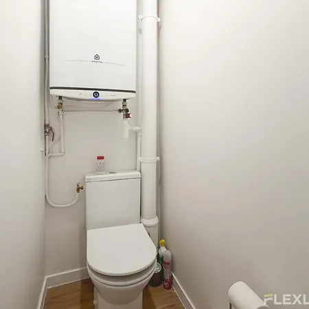 Ideal T5 In The 15th District Of Apartment *
