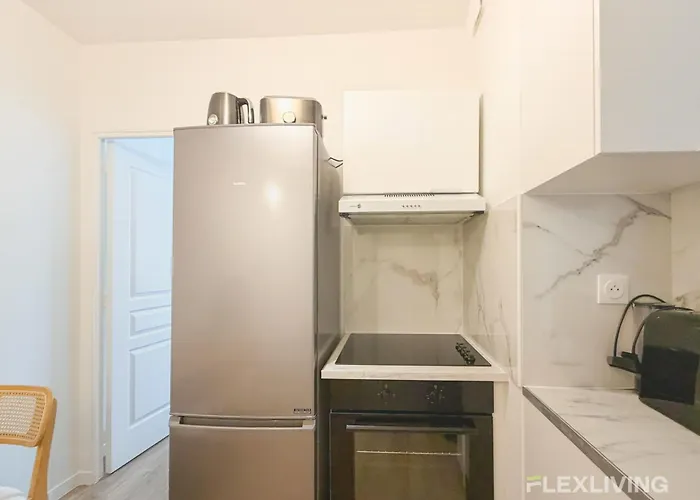 Ideal T5 In The 15th District Of *