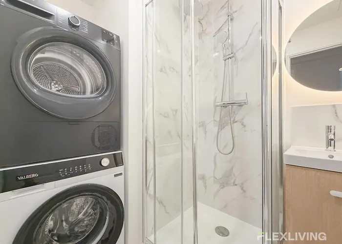 Apartamento Ideal T5 In The 15th District Of *